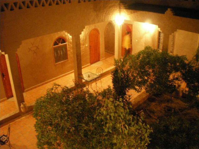 Hôtel Chez Tonton à Merzouga Extérieur photo