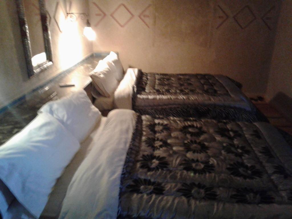 Hôtel Chez Tonton à Merzouga Extérieur photo