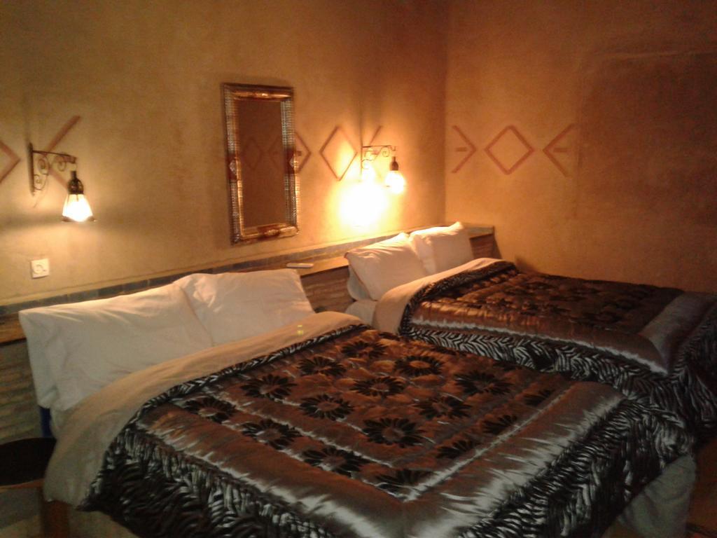 Hôtel Chez Tonton à Merzouga Extérieur photo